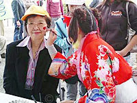 2005_1030_旭区区民祭りフェイスペイン