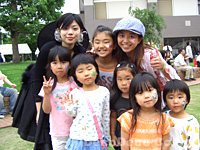 武蔵工業大学 学園祭/武蔵工業大学でのフェイスペインティング、子ども達とデコちゃん