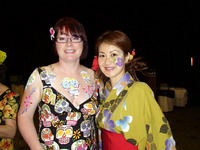 Face & Body Art International Convention 2008にて、「ILLUSION」のエディター兼 アーティストClaire Pickと深井仁美