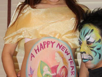 マタニティペイント（ベリーペイント）母と子の画像