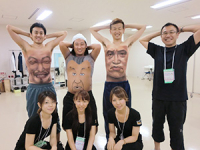 FNS27時間テレビ「女子力全開＊2013」爆笑！大日本アカン警察　ロバート腹芸のボディペインティング