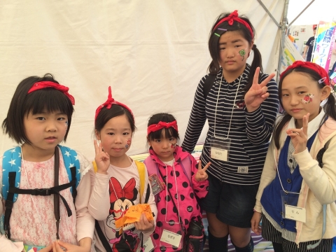 アースデイ東京2016フェイスペインティング「デコデコ」の画像