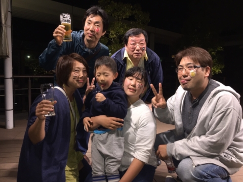 うめはんビアガーデンマルシェ