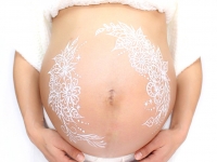 「ホワイト メヘンディ～永遠～」マタニティペイント01