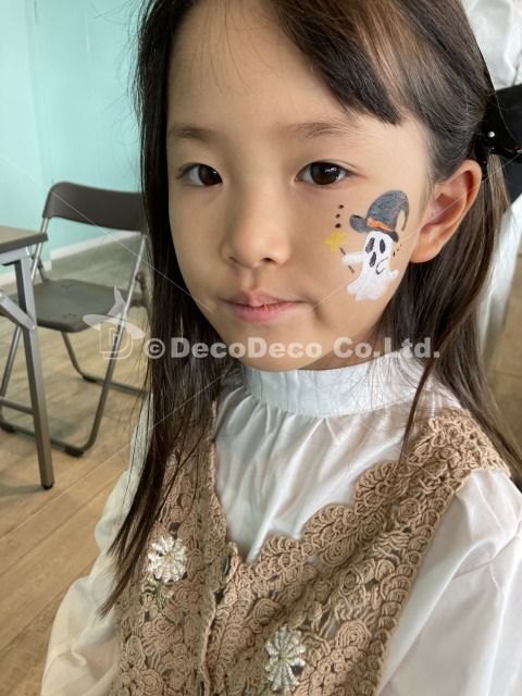 フェイスペインティングの画像